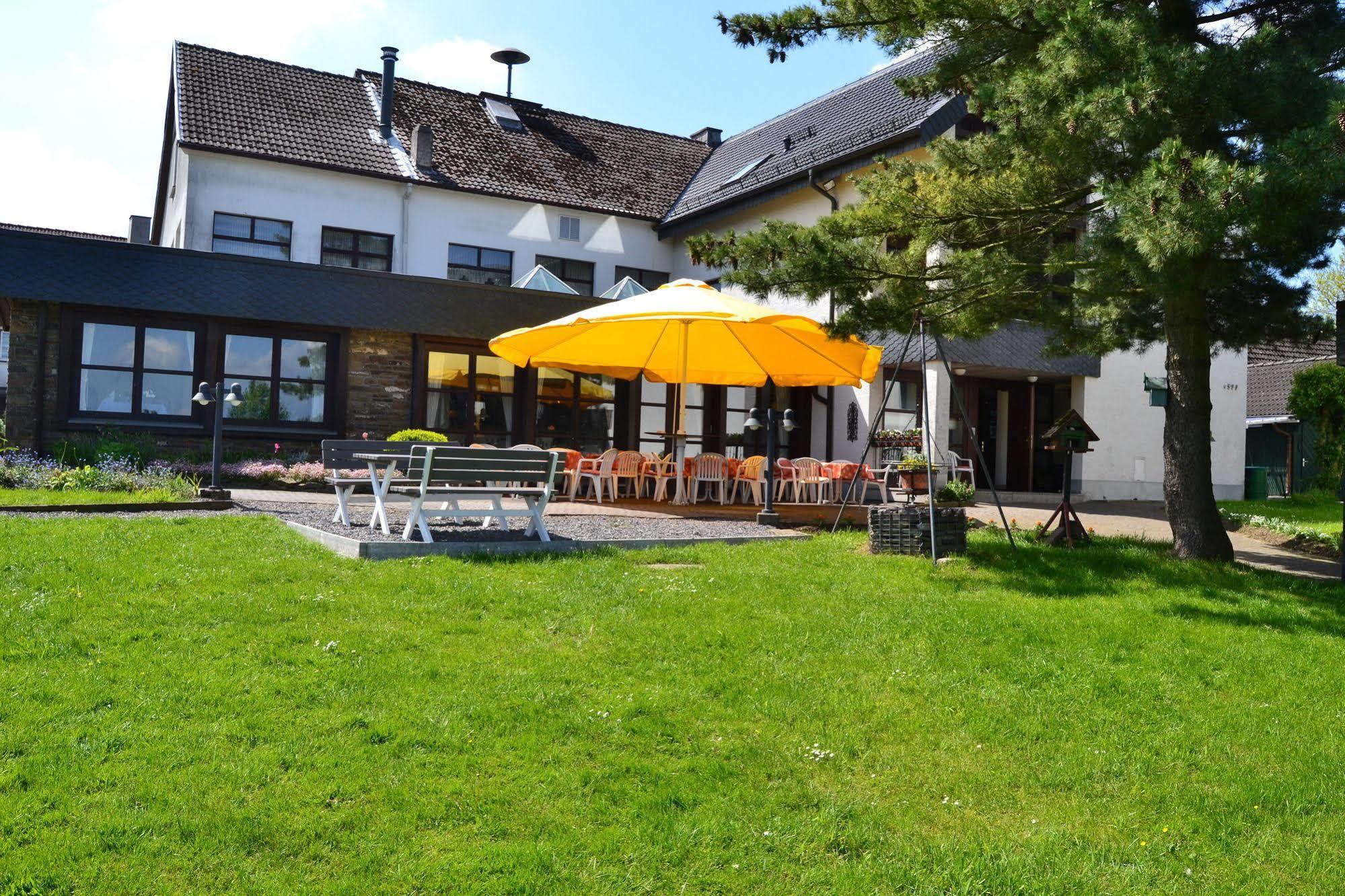 Gasthof Spelsberg Altena Exterior photo