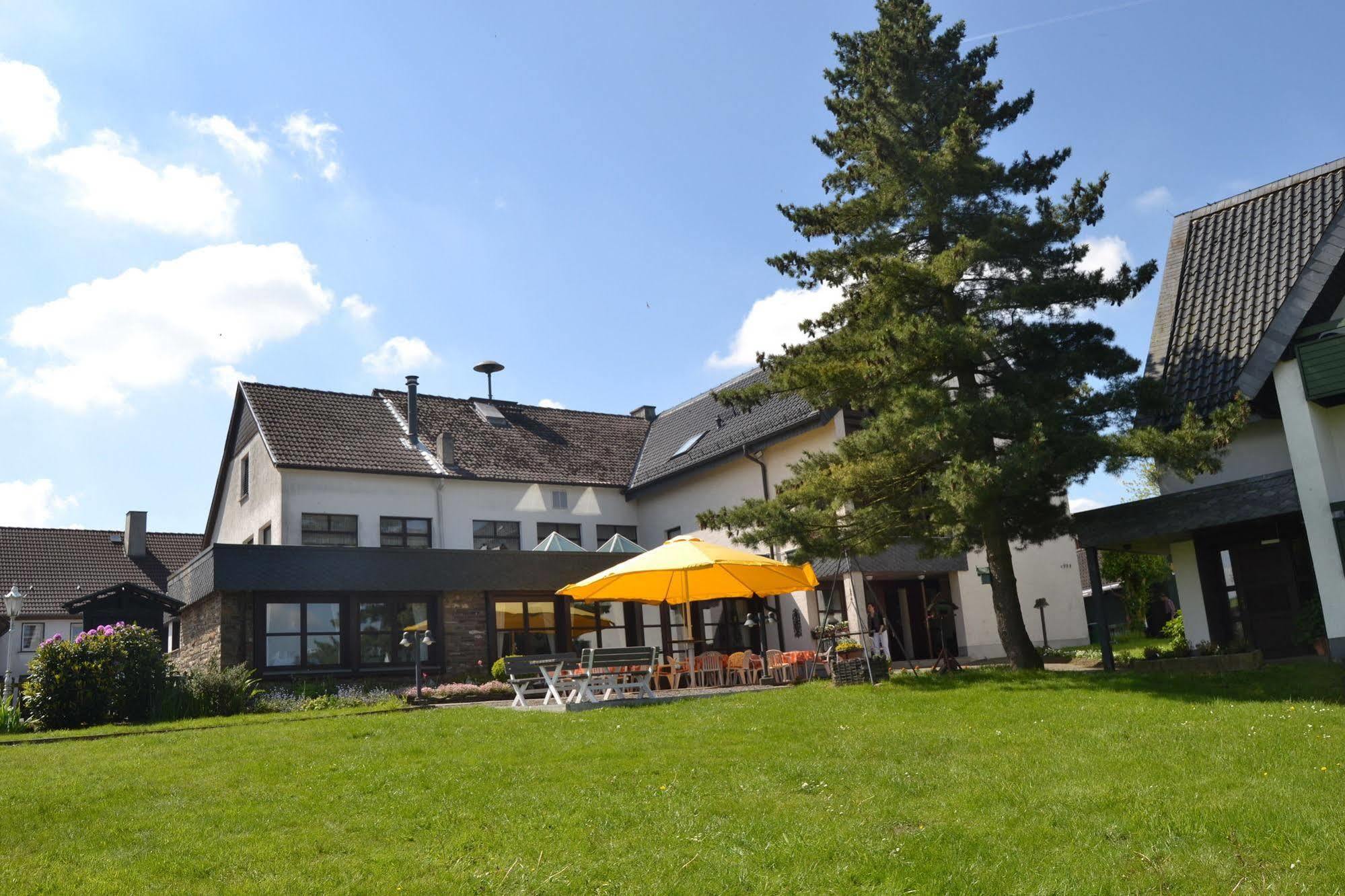 Gasthof Spelsberg Altena Exterior photo